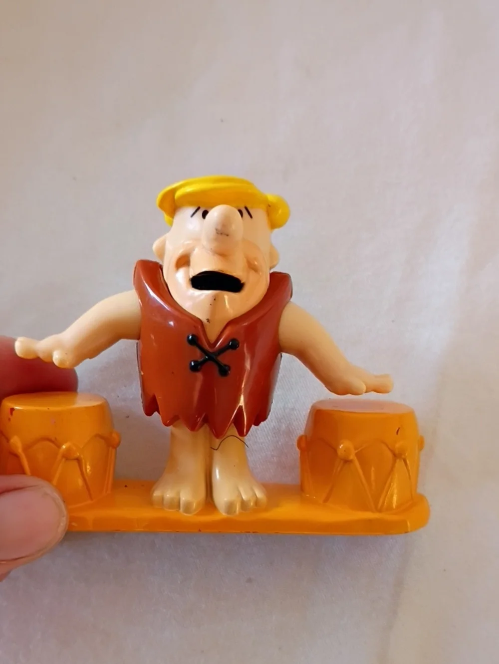 EUC The Flintstones Barney Dairy Queen Vintage 1997 Kids Meal Toy Bongs Drums